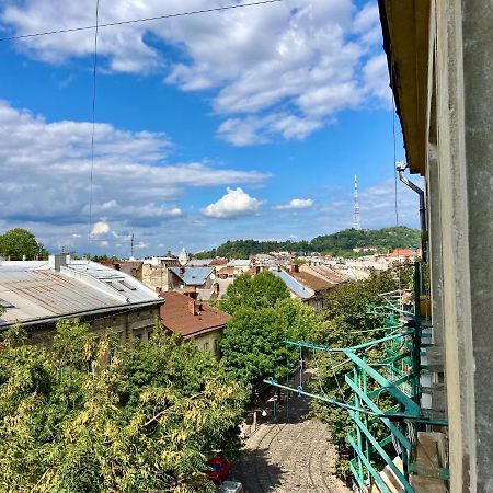 Valentine Apartment Lviv Ngoại thất bức ảnh