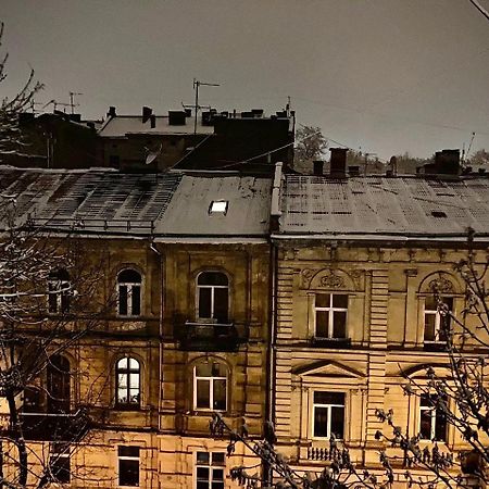 Valentine Apartment Lviv Ngoại thất bức ảnh