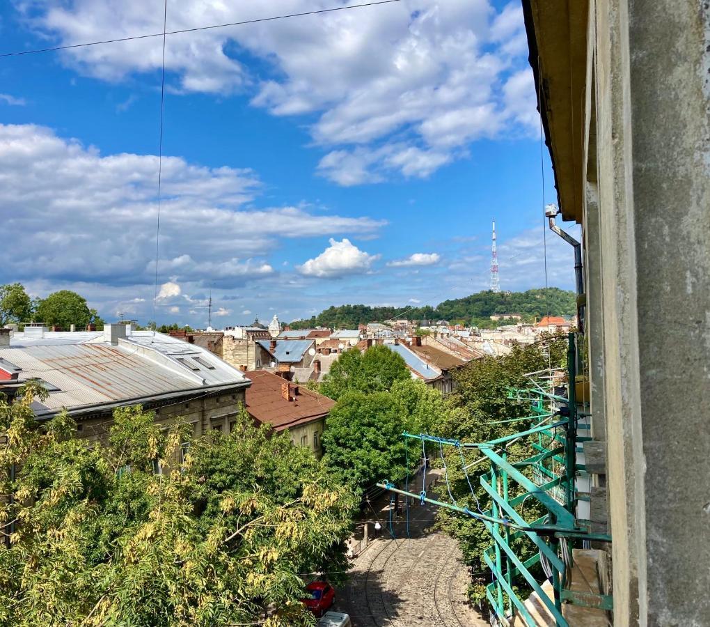 Valentine Apartment Lviv Ngoại thất bức ảnh