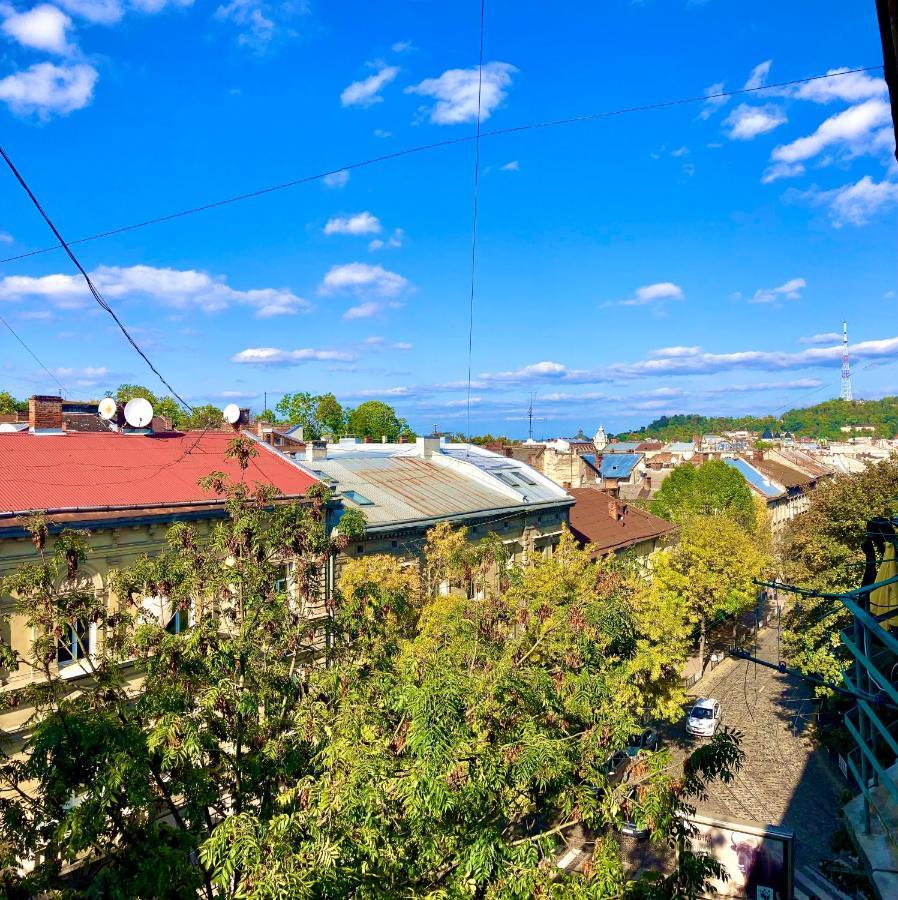 Valentine Apartment Lviv Ngoại thất bức ảnh