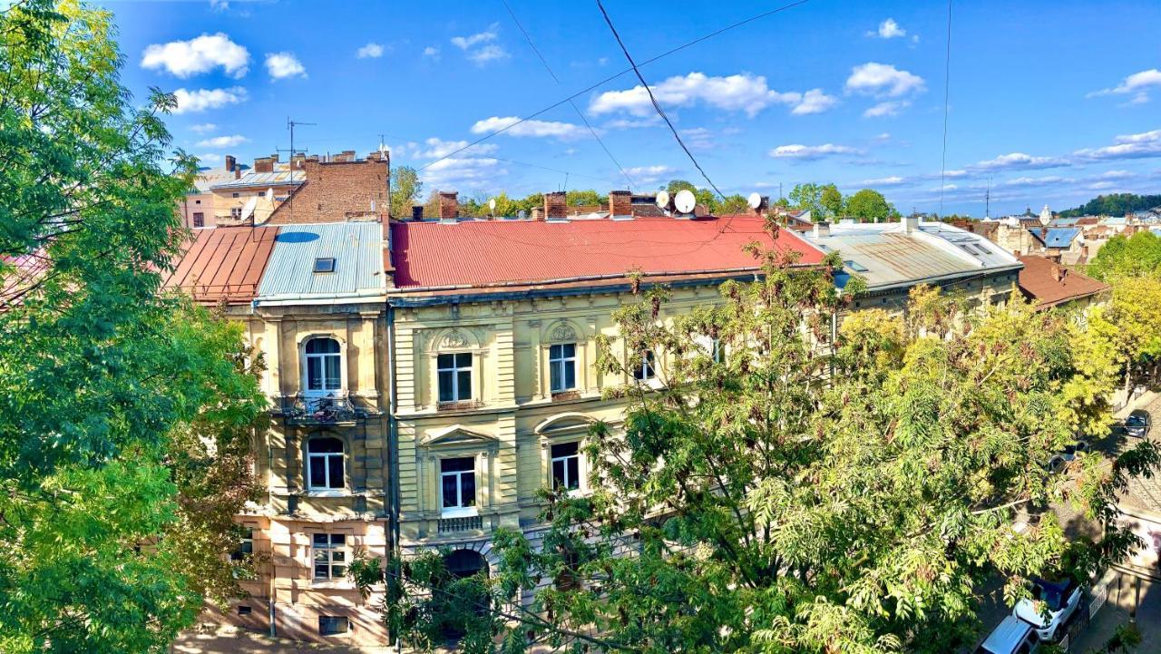 Valentine Apartment Lviv Ngoại thất bức ảnh