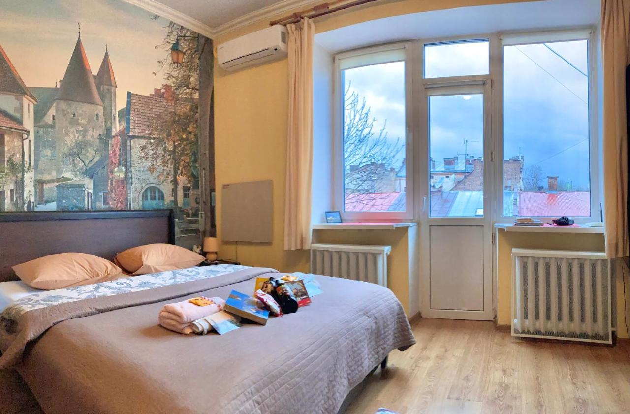Valentine Apartment Lviv Ngoại thất bức ảnh