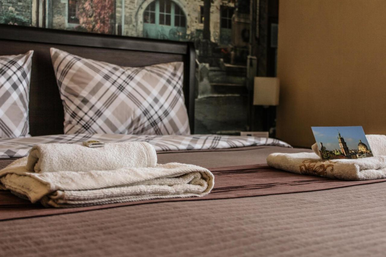 Valentine Apartment Lviv Ngoại thất bức ảnh